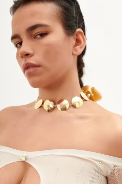 Nuclear Bow Necklace Gold